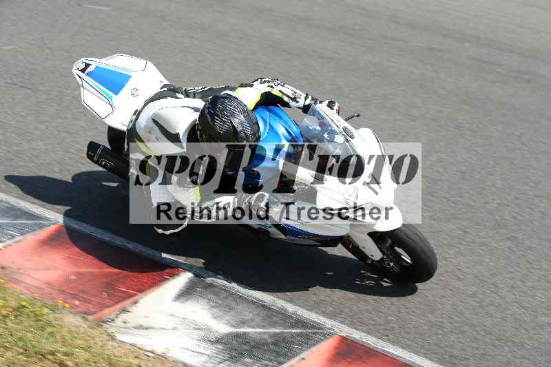 Archiv-2023/28 05.06.2023 Moto Club Anneau du Rhin/blanc-novice/17